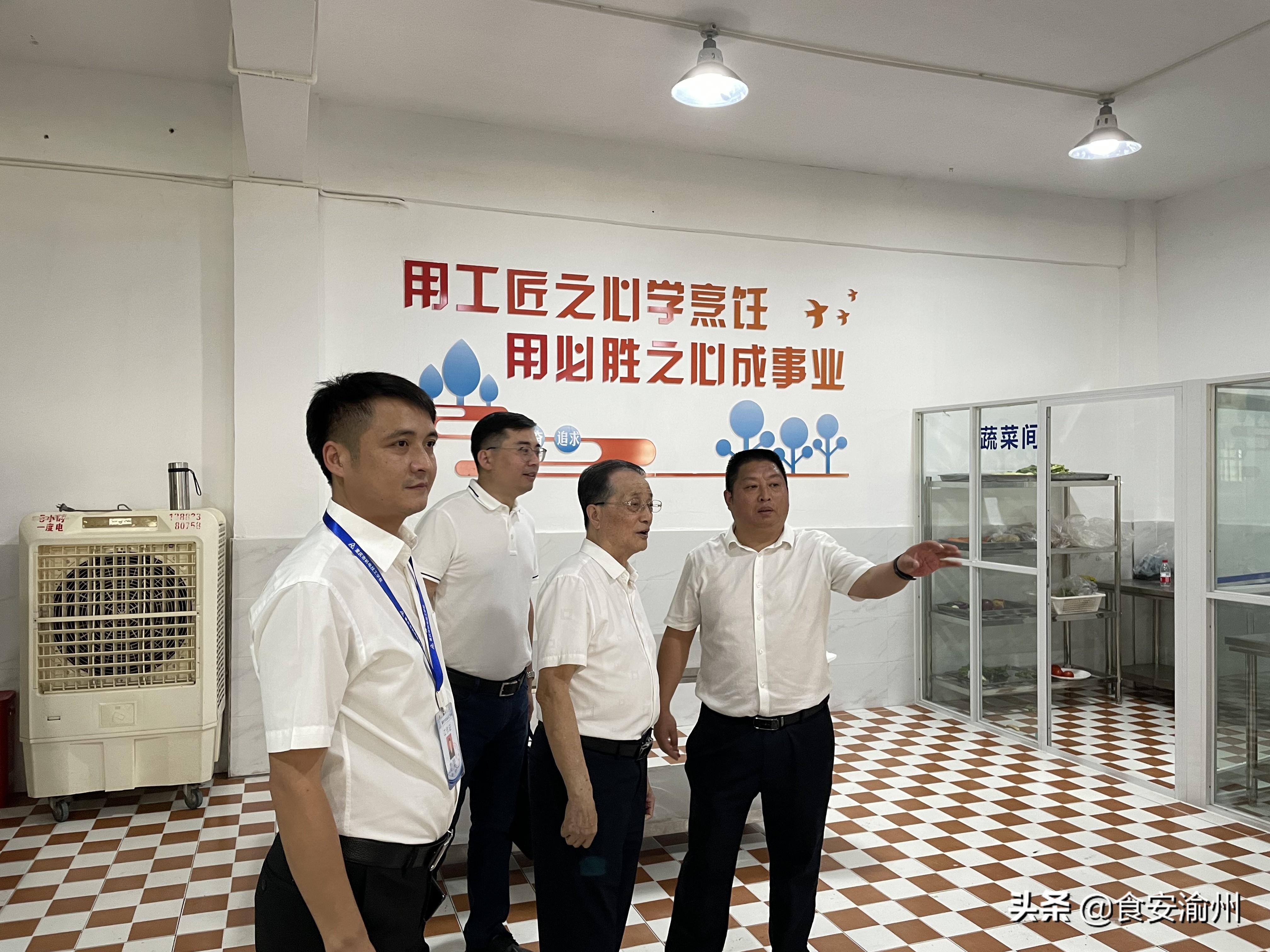 重庆建筑人才网，人才与机遇的桥梁连接处